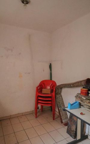Casa à venda com 225m², 3 quartos e 2 vagas Casa à venda com 225m², 3 quartos e 2 vagasQuarto de Serviço