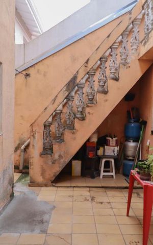 Casa à venda com 225m², 3 quartos e 2 vagas Casa à venda com 225m², 3 quartos e 2 vagasQuintal
