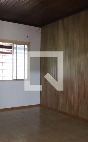 Casa à venda com 412m², 4 quartos e 3 vagasSala
