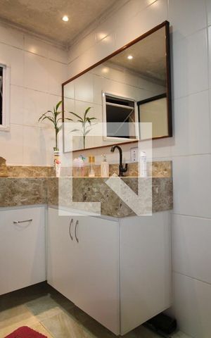 Apartamento à venda com 69m², 2 quartos e 1 vagaBanheiro