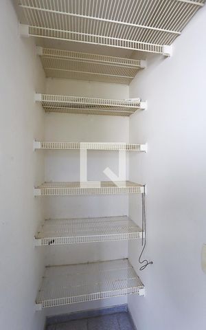 Apartamento à venda com 106m², 3 quartos e 3 vagas Apartamento à venda com 106m², 3 quartos e 3 vagasÁrea de Serviço