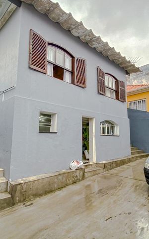 Casa à venda com 120m², 2 quartos e 4 vagasGaragem