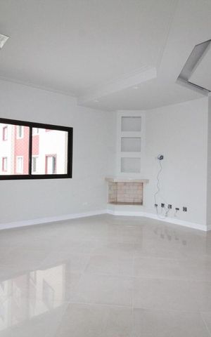 Apartamento à venda com 128m², 3 quartos e 5 vagasSala