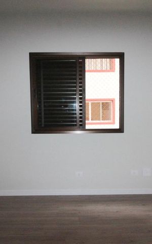 Apartamento à venda com 128m², 3 quartos e 5 vagasQuarto 2