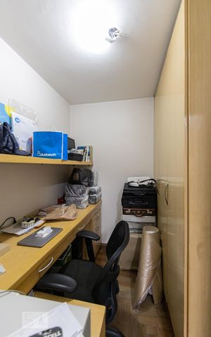 Apartamento para alugar com 140m², 3 quartos e 2 vagas Apartamento para alugar com 140m², 3 quartos e 2 vagasQuarto de Serviço (Escritório)
