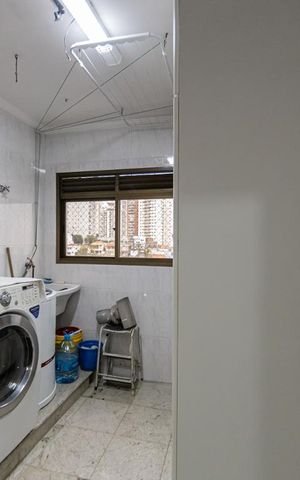 Apartamento para alugar com 140m², 3 quartos e 2 vagas Apartamento para alugar com 140m², 3 quartos e 2 vagasÁrea de Serviço