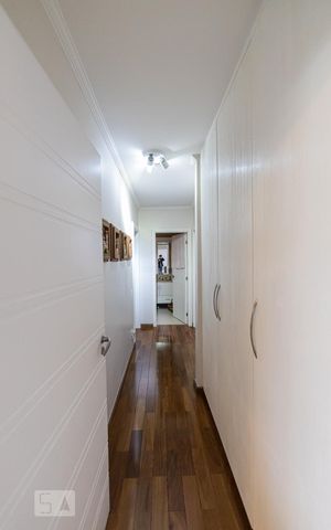 Apartamento para alugar com 140m², 3 quartos e 2 vagas Apartamento para alugar com 140m², 3 quartos e 2 vagasCorredor