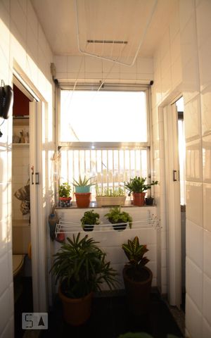 Apartamento à venda com 90m², 3 quartos e 1 vagaÁrea de Serviço