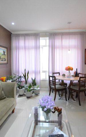 Apartamento à venda com 90m², 3 quartos e 1 vagaSala