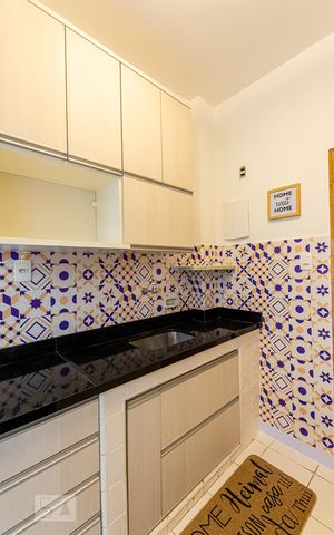 Apartamento para alugar com 82m², 2 quartos e sem vagaCozinha