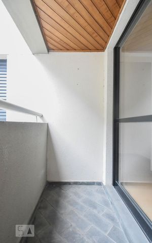 Apartamento para alugar com 44m², 1 quarto e 1 vagaVaranda