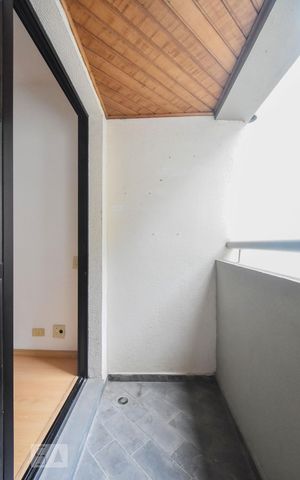 Apartamento para alugar com 44m², 1 quarto e 1 vagaVaranda