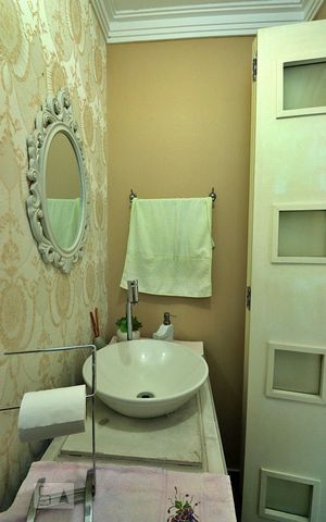 Casa à venda com 152m², 3 quartos e 1 vagaLavabo