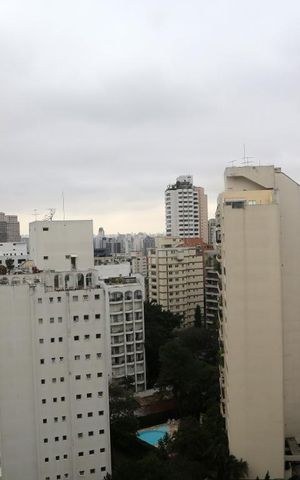 Apartamento à venda com 302m², 3 quartos e 4 vagasVista 
