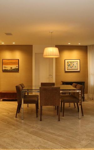 Apartamento à venda com 302m², 3 quartos e 4 vagasSala de Jantar