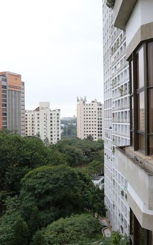 Apartamento à venda com 302m², 3 quartos e 4 vagasVista