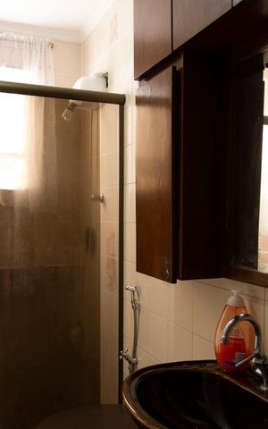 Casa à venda com 300m², 4 quartos e 2 vagasBanheiro da Suíte 2