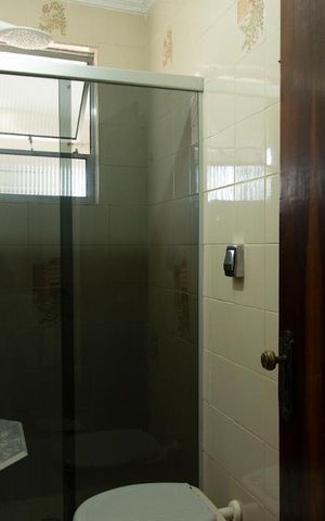 Casa à venda com 300m², 4 quartos e 2 vagasBanheiro