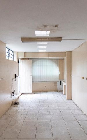 Casa à venda com 500m², 5 quartos e sem vagaDepósito