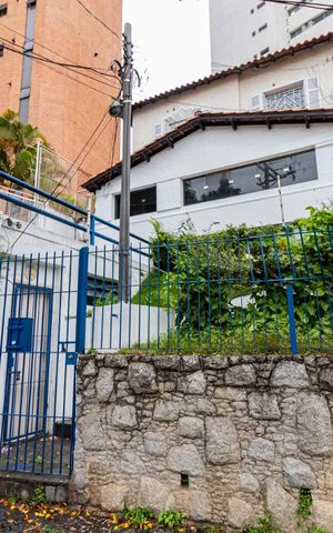 Casa à venda com 500m², 5 quartos e sem vagaFachada
