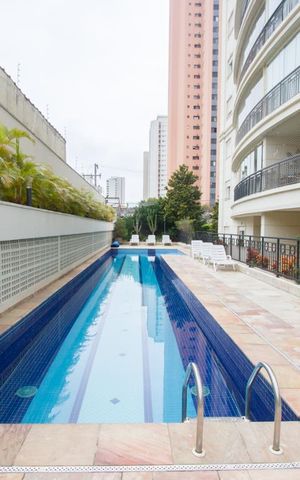 Apartamento à venda com 99m², 3 quartos e 2 vagasPiscina