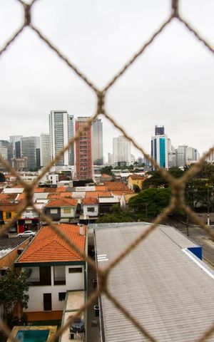 Apartamento à venda com 99m², 3 quartos e 2 vagasVista