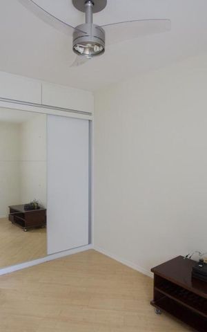 Apartamento à venda com 74m², 2 quartos e 1 vagaQuarto 2