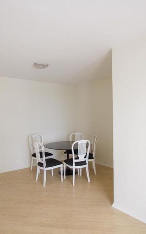 Apartamento à venda com 74m², 2 quartos e 1 vagaSala