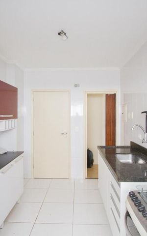 Apartamento à venda com 74m², 2 quartos e 1 vagaCozinha