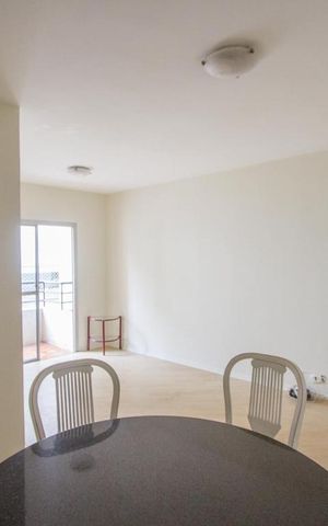 Apartamento à venda com 74m², 2 quartos e 1 vagaSala