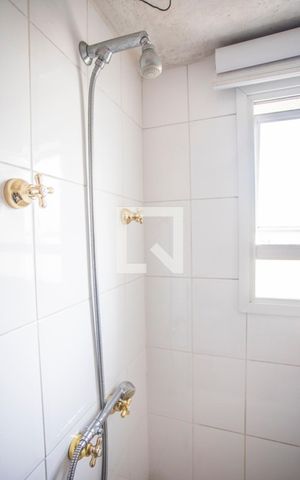 Apartamento à venda com 128m², 3 quartos e 3 vagas Apartamento à venda com 128m², 3 quartos e 3 vagasBanheiro Suíte - Chuveiro