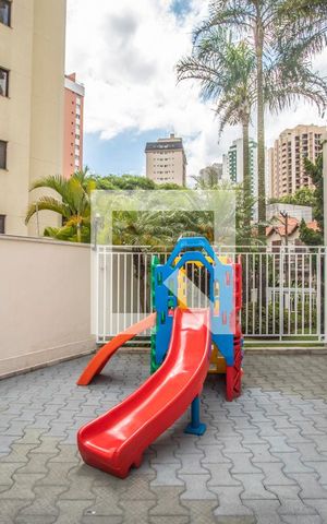 Apartamento à venda com 128m², 3 quartos e 3 vagas Apartamento à venda com 128m², 3 quartos e 3 vagasÁrea Comum - Playground