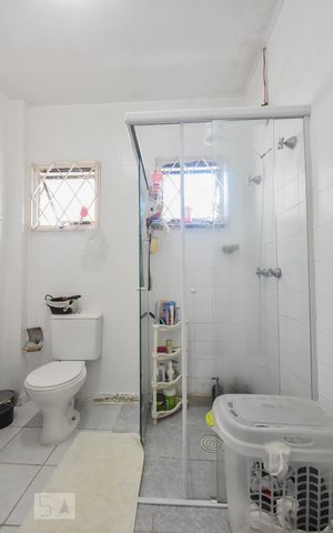 Casa à venda com 190m², 4 quartos e 2 vagasBanheiro 02