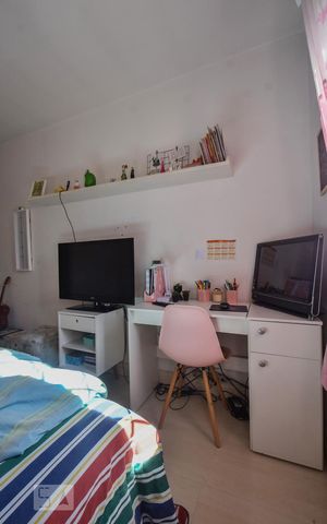 Casa à venda com 190m², 4 quartos e 2 vagasQuarto 04