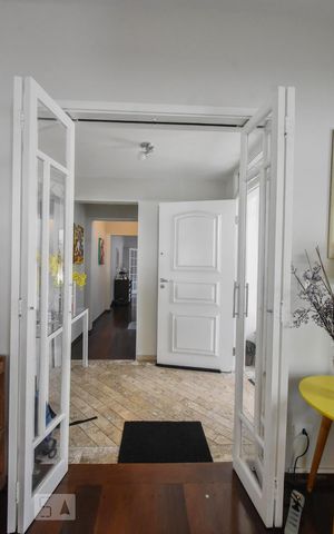 Casa à venda com 190m², 4 quartos e 2 vagasHall de Entrada
