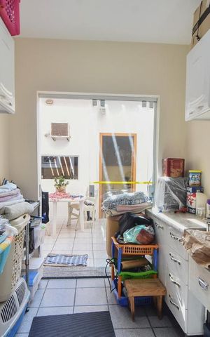 Casa à venda com 190m², 4 quartos e 2 vagasÁrea de Serviços