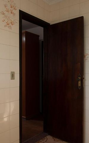 Casa à venda com 552m², 4 quartos e 7 vagas Casa à venda com 552m², 4 quartos e 7 vagasBanheiro da Suíte 2