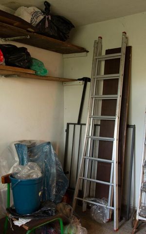 Casa à venda com 552m², 4 quartos e 7 vagas Casa à venda com 552m², 4 quartos e 7 vagasDepósito da Garagem