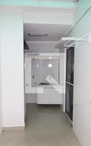 Casa de condomínio para alugar com 238m², 3 quartos e 4 vagasÁrea de Serviço