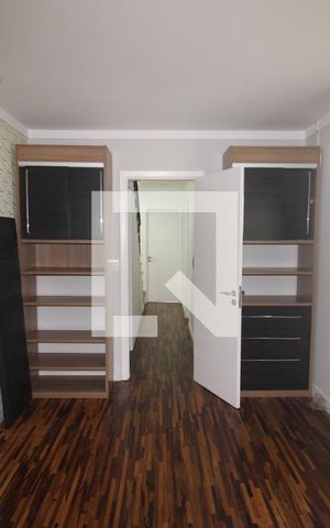 Casa de condomínio para alugar com 238m², 3 quartos e 4 vagasQuarto 1