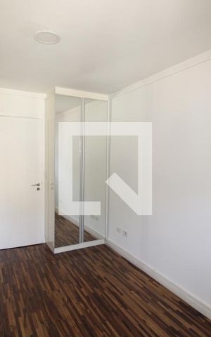 Casa de condomínio para alugar com 238m², 3 quartos e 4 vagasQuarto 3