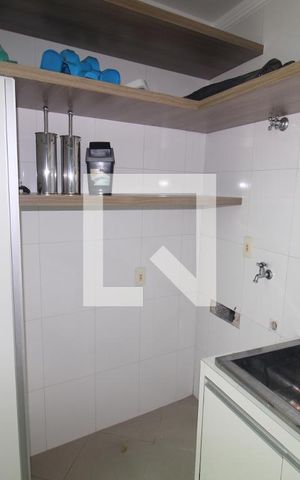 Casa de condomínio para alugar com 238m², 3 quartos e 4 vagasÁrea de Serviço