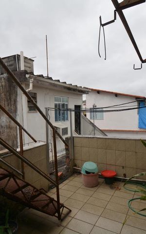 Casa à venda com 240m², 4 quartos e 2 vagasHall de Acesso ao Terraço