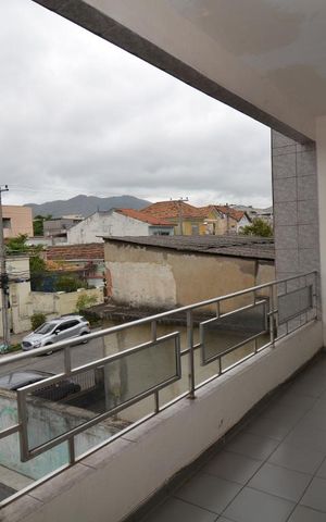 Casa à venda com 240m², 4 quartos e 2 vagasVaranda da Sala do Segundo Piso