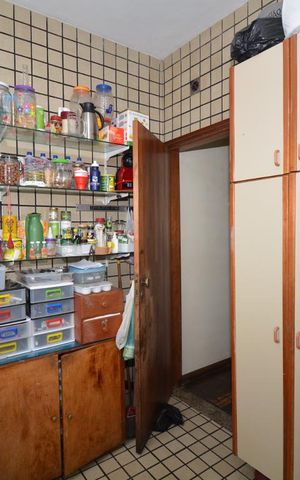 Casa à venda com 240m², 4 quartos e 2 vagasCozinha do Segundo Piso