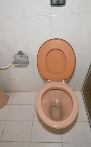 Casa à venda com 240m², 4 quartos e 2 vagasBanheiro da Churrasqueira