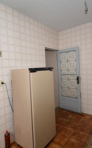 Casa à venda com 240m², 4 quartos e 2 vagasCozinha