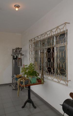 Casa à venda com 240m², 4 quartos e 2 vagasVaranda da Sala do Segundo Piso