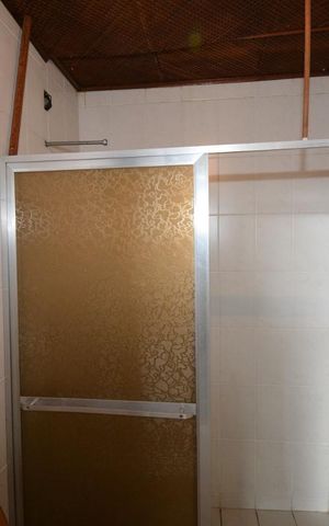 Casa à venda com 240m², 4 quartos e 2 vagasBanheiro da Churrasqueira