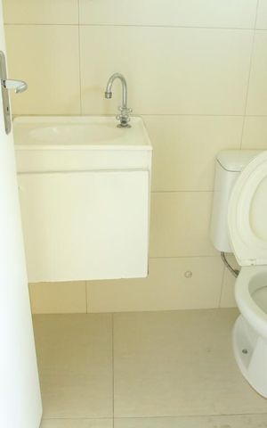 Apartamento à venda com 47m², 2 quartos e sem vagaBanheiro